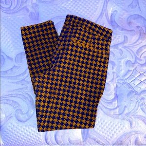 OLD NAVY WORK PANTS SIZE 6